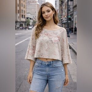 Up-cycled handmade 🪡 🧵 Vintage Floral Boho Top